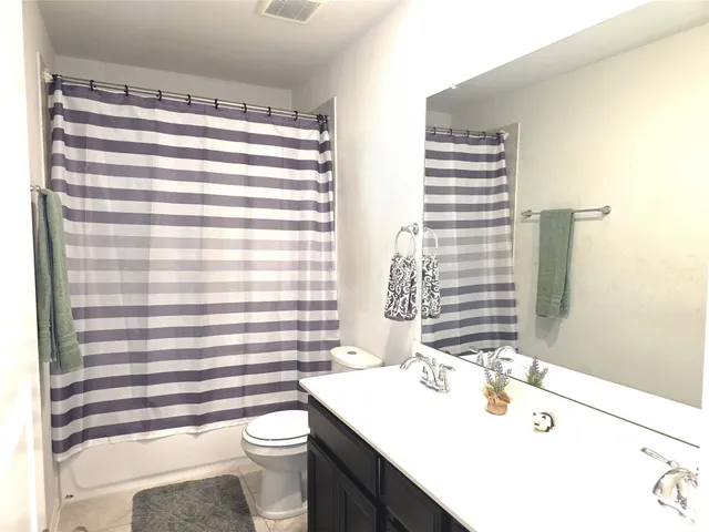 $346,000 | 10618 Sentinel Dome Drive, Rosharon, TX 77583