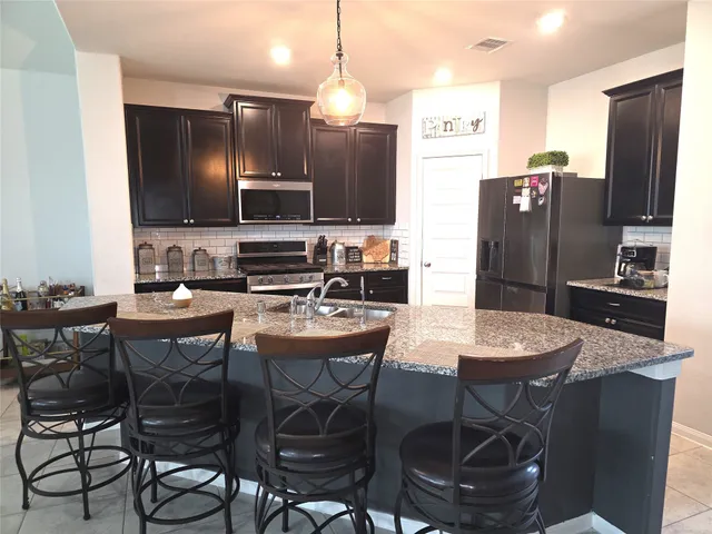 $346,000 | 10618 Sentinel Dome Drive, Rosharon, TX 77583