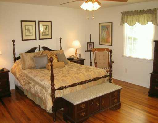 1725 Partridge Run Road Upper St. Clair, PA 15241 - Photo 6 of 8 Master Bedroom.