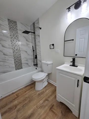 $1,635 | 5525 East 13th Place, Gary, IN 46403