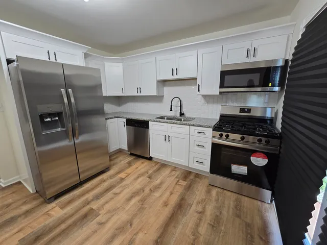 $1,635 | 5525 East 13th Place, Gary, IN 46403