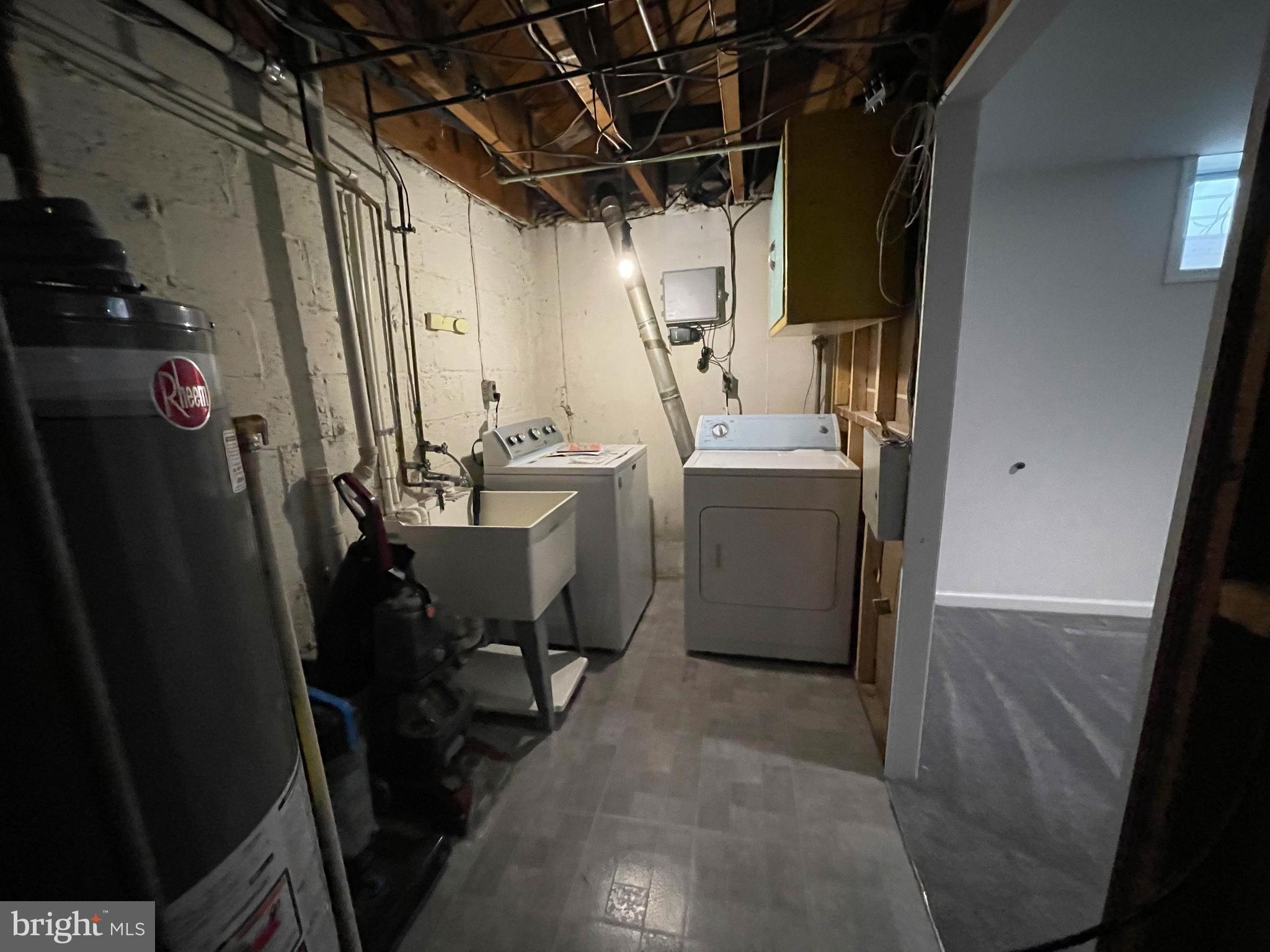 8613 Willow Oak Road Baltimore, MD 21234 - Photo 27 of 30 Laundry Room