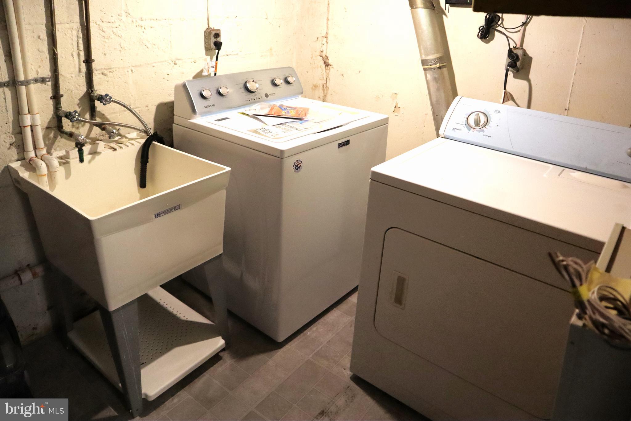 8613 Willow Oak Road Baltimore, MD 21234 - Photo 28 of 30 Washer and Dryer