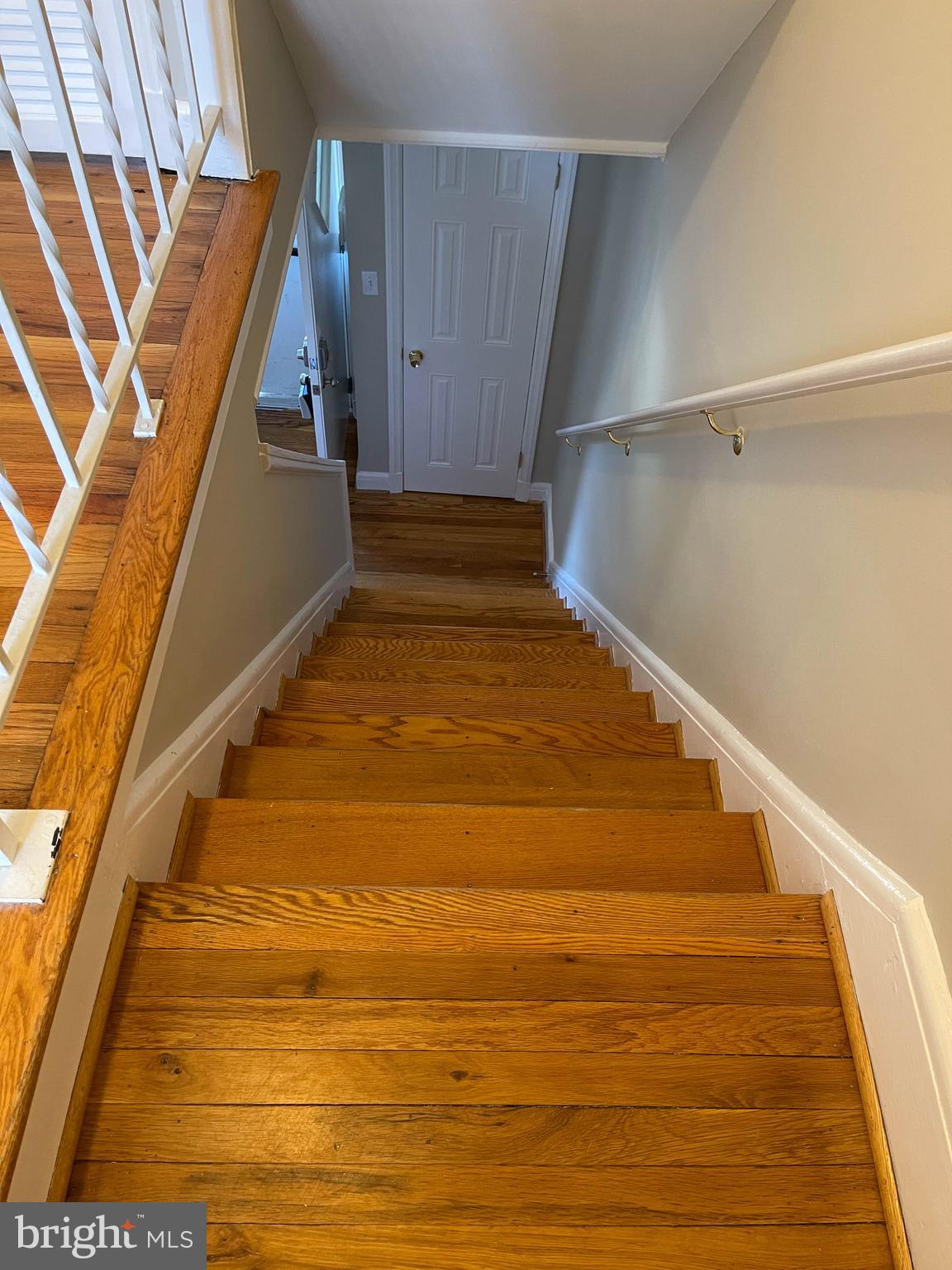 8613 Willow Oak Road Baltimore, MD 21234 - Photo 10 of 30 Upper Level Stairwell
