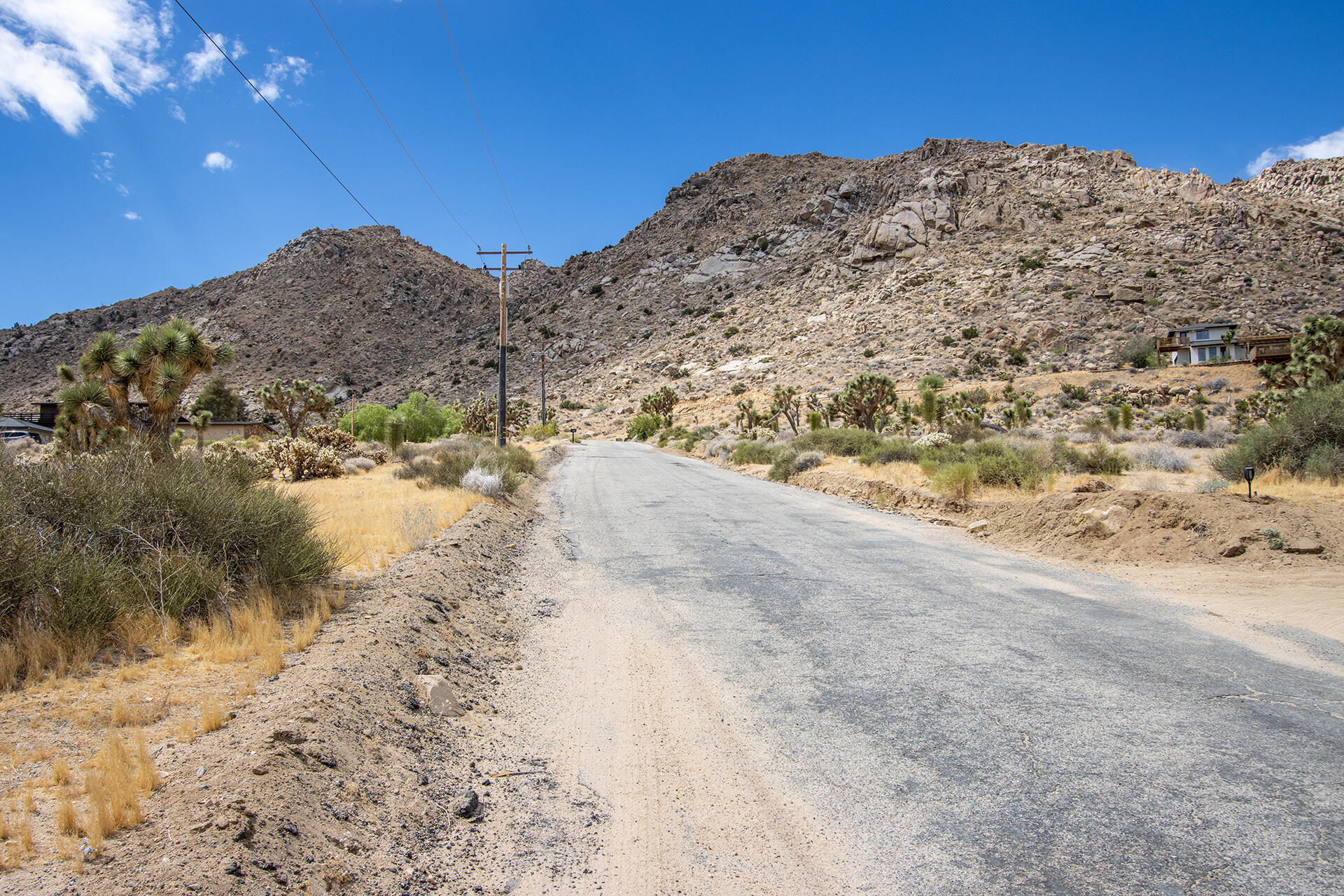 8021 Wesley Road Joshua Tree, CA 92252 - Photo 20 of 25 IMG_1894