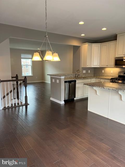 103 Quarry Point Road Malvern, PA 19355 - Photo 4 of 9 Main Floor