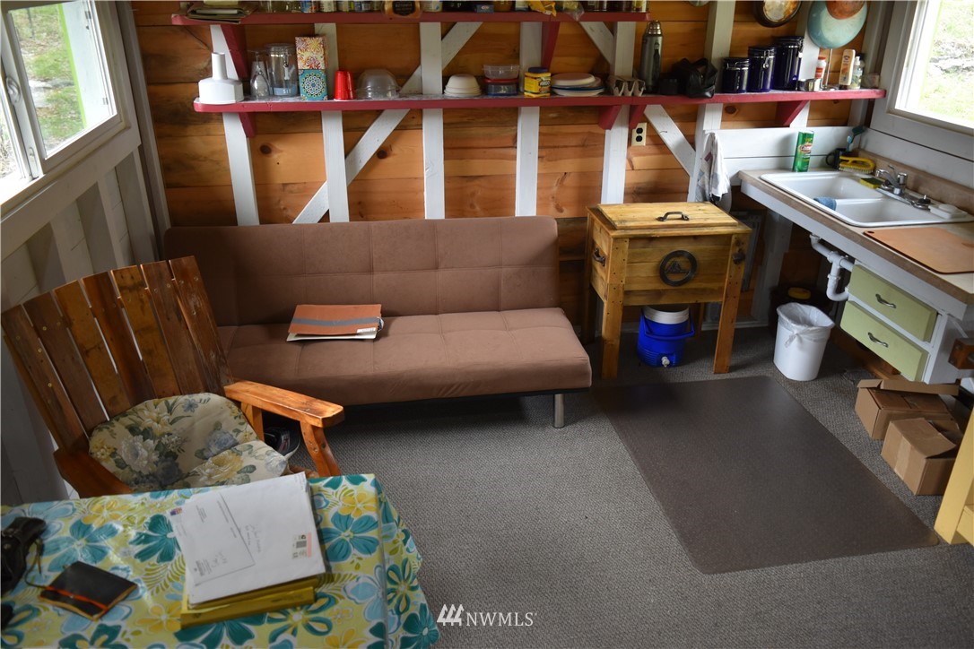 102 Four Winds Road Curlew, WA 99118 - Photo 11 of 25 Gallery Image 11