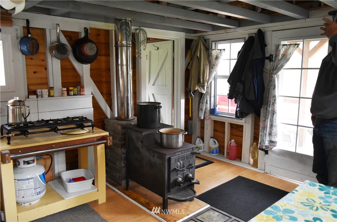 102 Four Winds Road Curlew, WA 99118 - Photo 12 of 25 Gallery Image 12