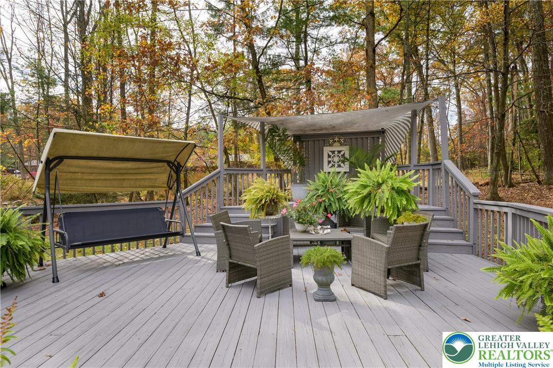 3038 Hemlock Road Stroudsburg, PA 18360 - Photo 50 of 64 Gallery Image 50