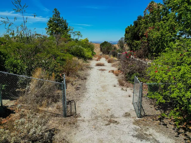 $195,000 | 6743 Canyon Hill Drive, Riverside, CA 92506