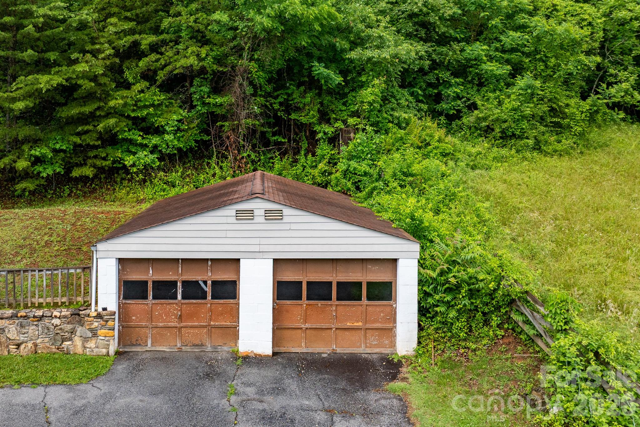 302 Sprinkle Branch Road Marshall, NC 28753 - Photo 12 of 38