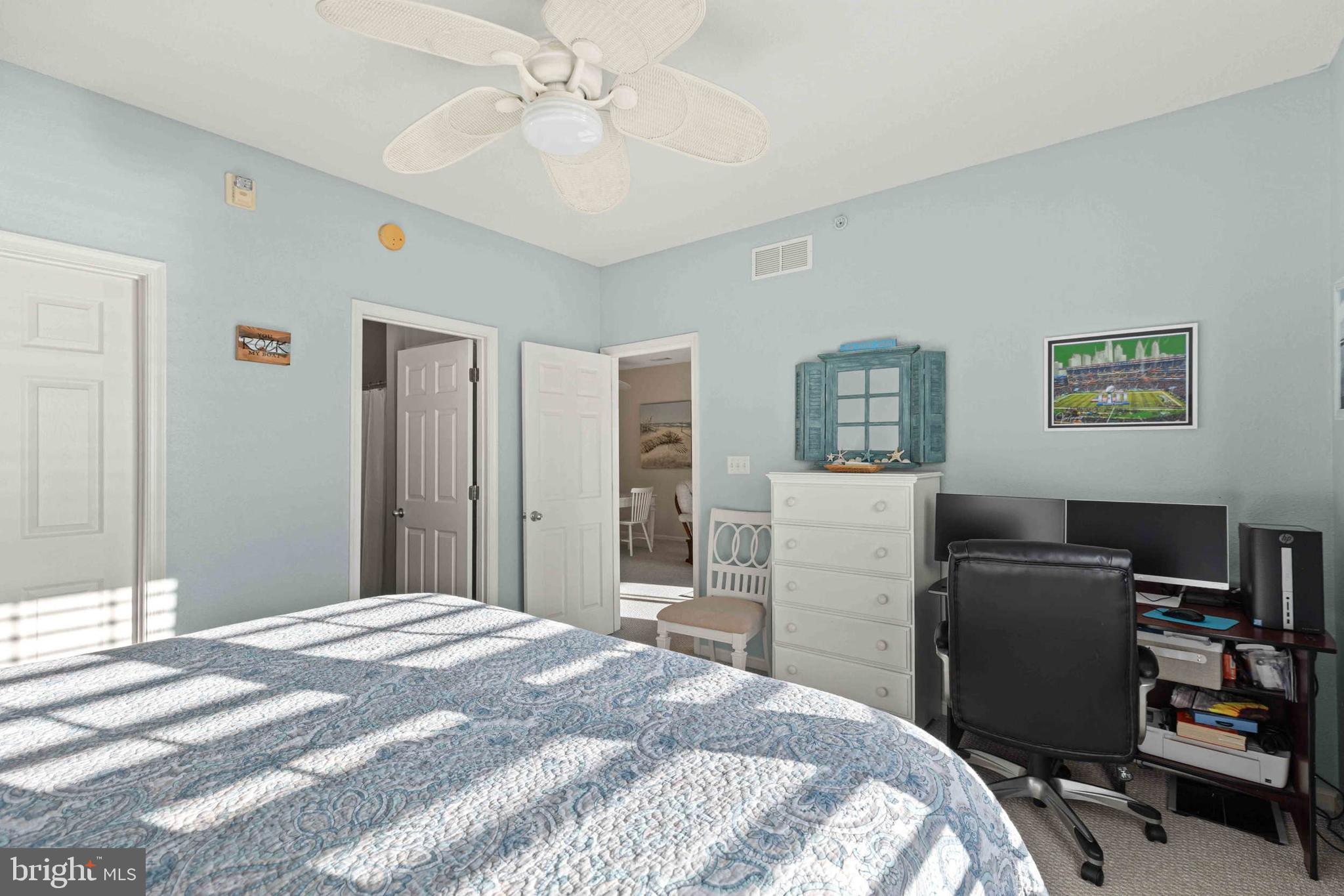 33192 North Village Loop, Unit 5202 Lewes, DE 19958 - Photo 23 of 42 Spacious bedroom with ceiling fan