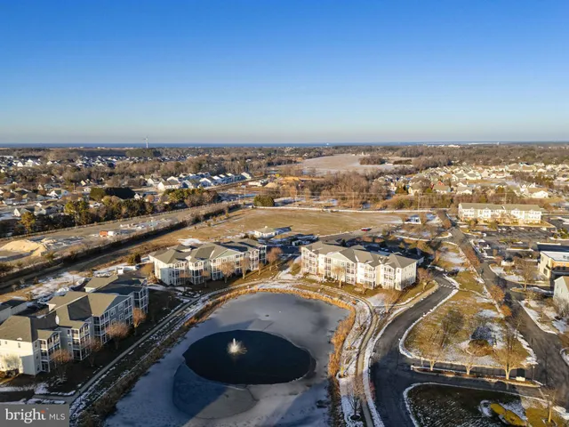 $365,000 | 33192 North Village Loop, Unit 5202, Lewes, DE 19958