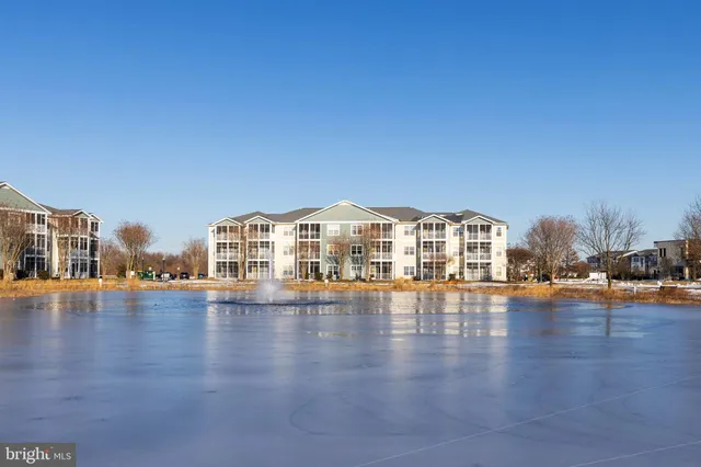 $365,000 | 33192 North Village Loop, Unit 5202, Lewes, DE 19958