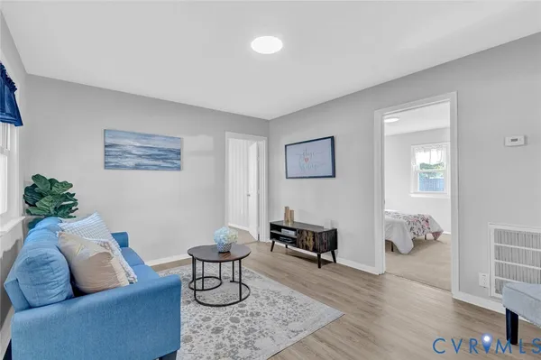 $249,900 | 7 Mohican Drive, Portsmouth, VA 23701