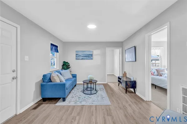 $249,900 | 7 Mohican Drive, Portsmouth, VA 23701