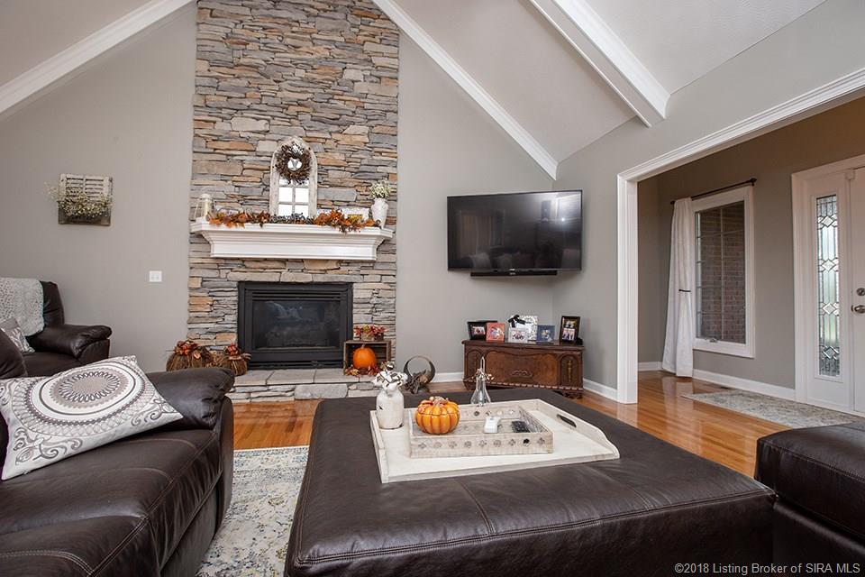 6042 Springcrest Drive Georgetown, IN 47122 - Photo 3 of 39