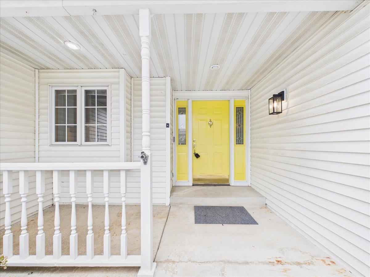 11497 Ridgecrest Drive Roscoe, IL 61073 - Photo 7 of 67 Gallery Image 7