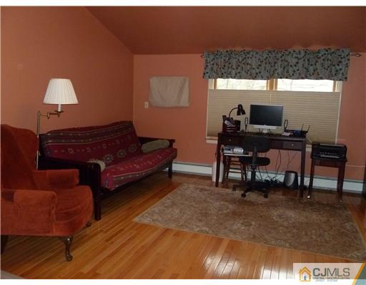 124 6th Street Middlesex, NJ 08846 - Photo 12 of 20