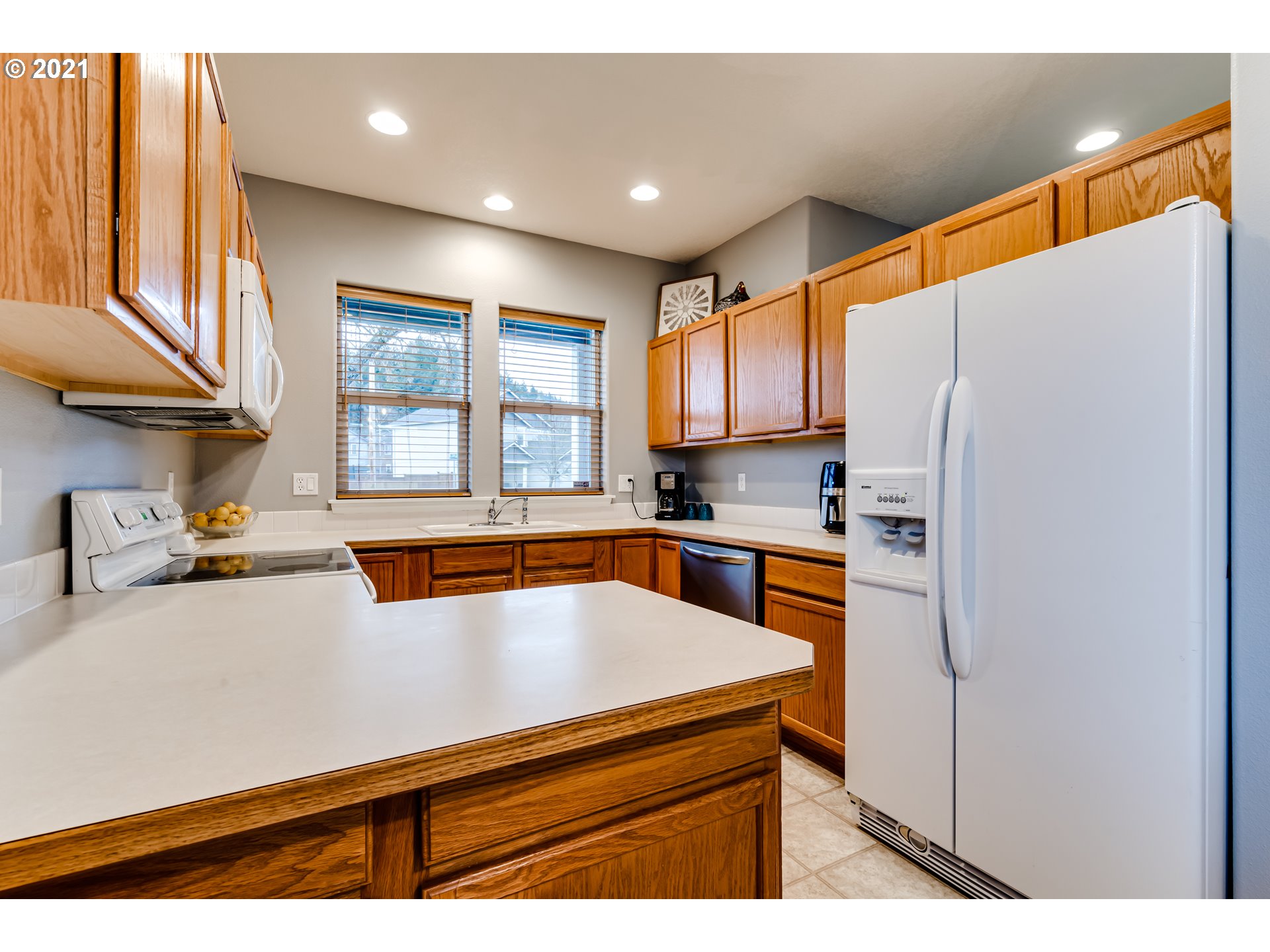 5905 Pumice Place Springfield, OR 97478 - Photo 7 of 21 Gallery Image 7