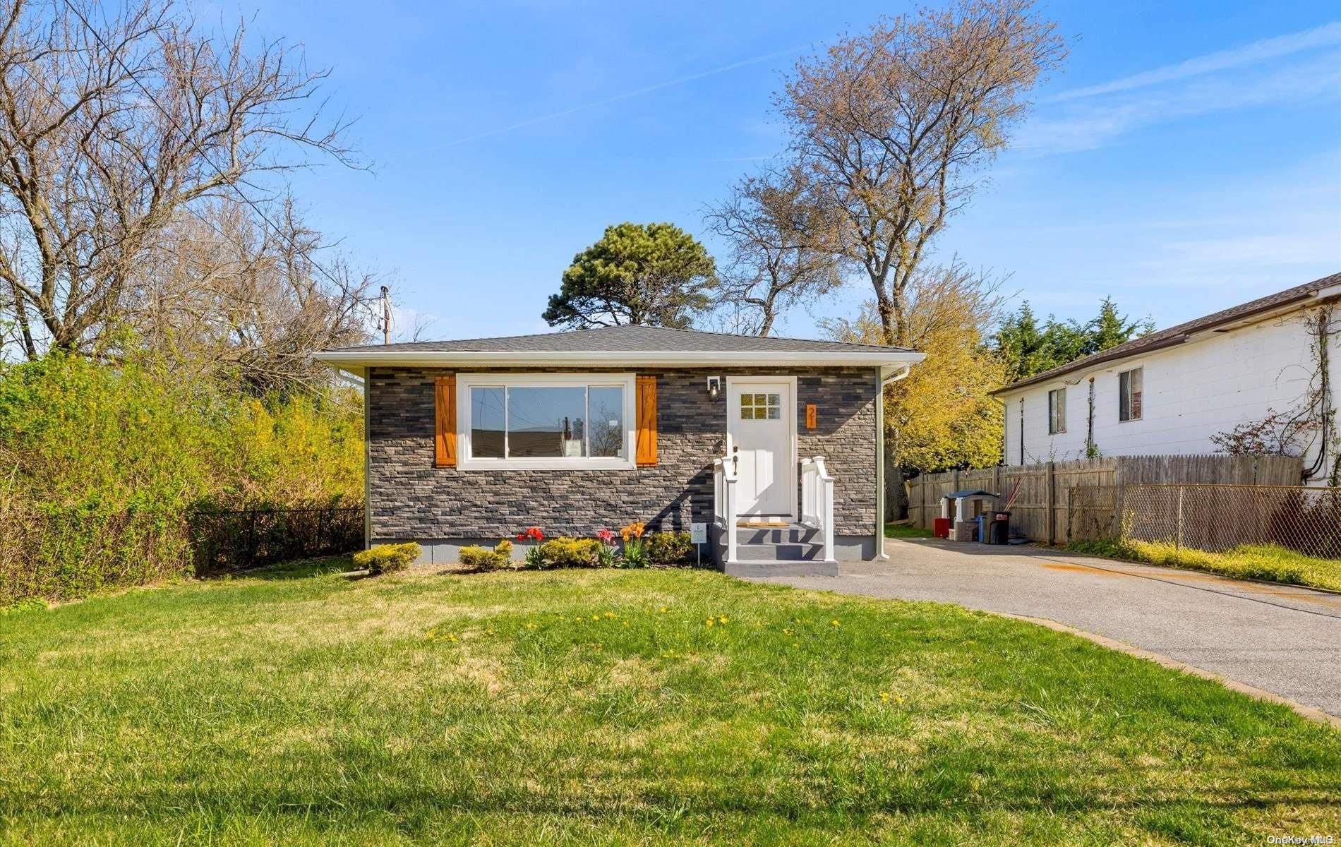 21 Cedar Road Amityville, NY 11701 - Photo 1 of 1 Gallery Image 1