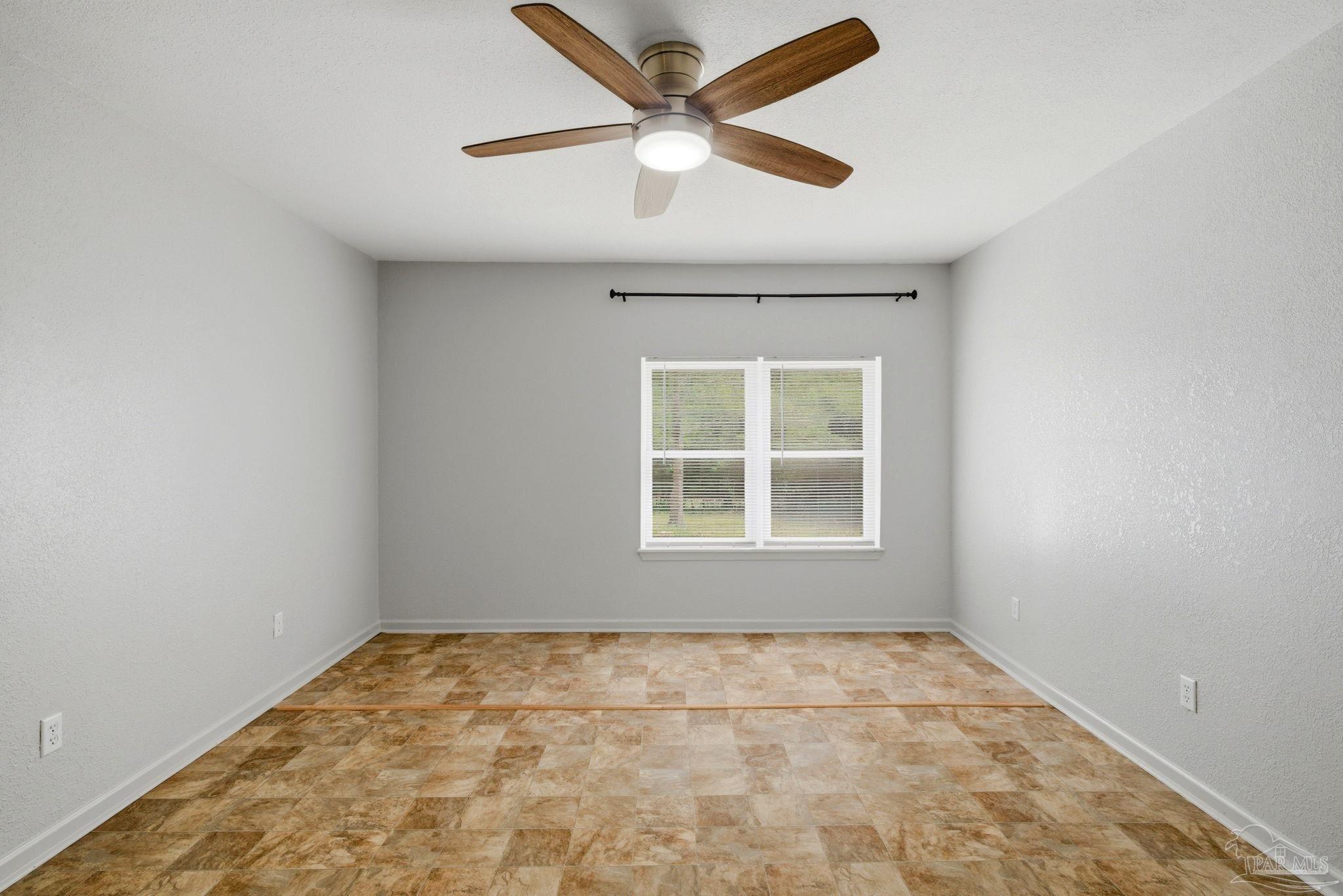 6960 Klondike Road Pensacola, FL 32526 - Photo 18 of 38