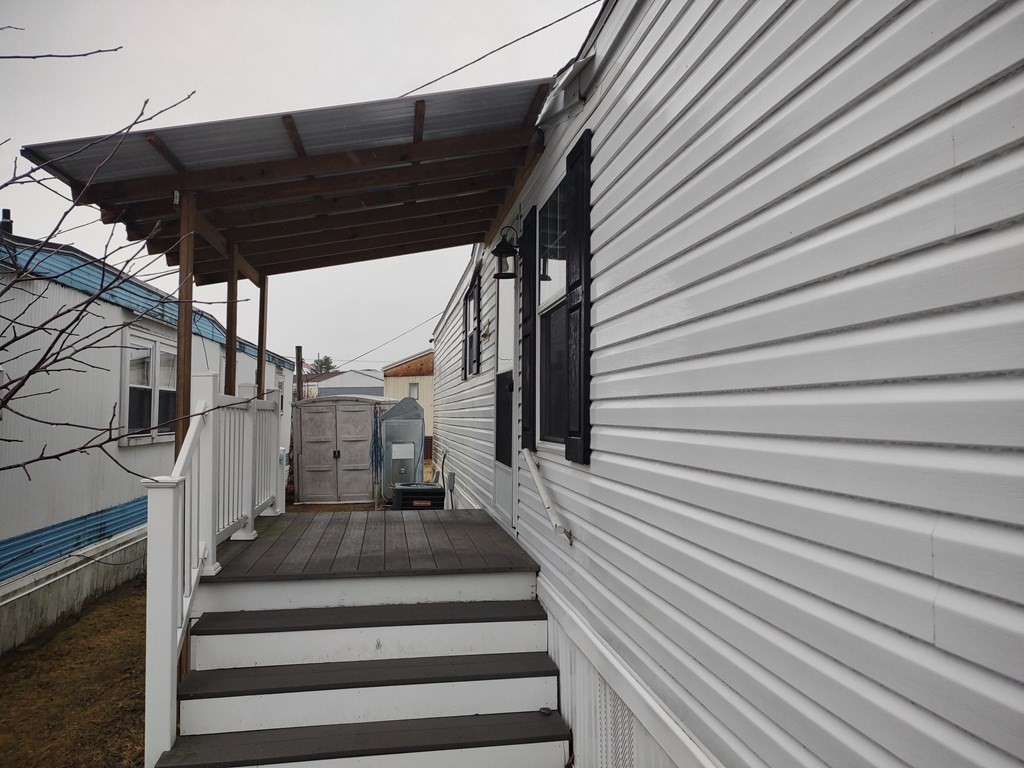 557 Southwest Cutoff, Unit 97 Worcester, MA 01607 - Photo 4 of 17 Gallery Image 4