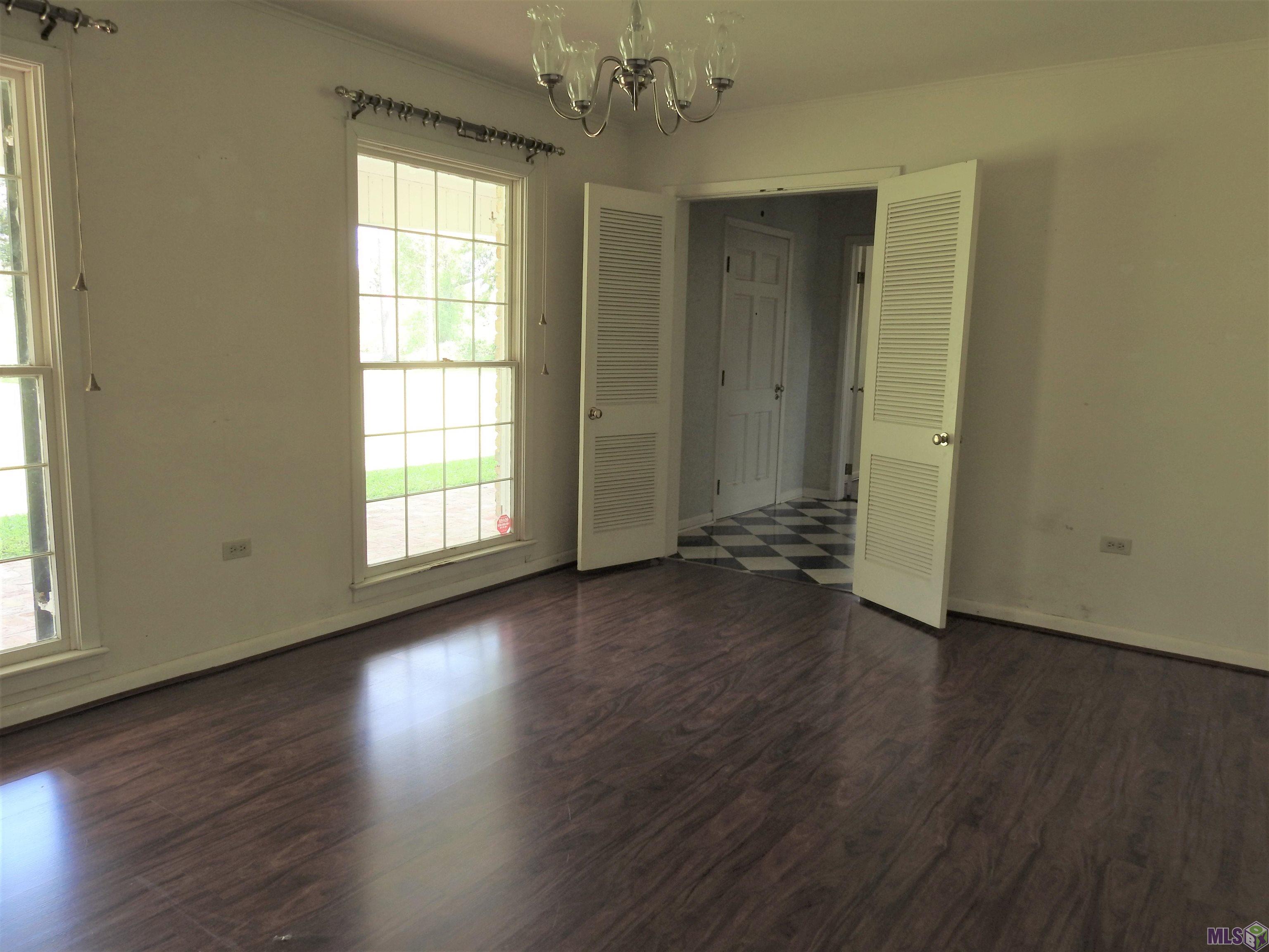 1025 Bayou Blue Road Houma, LA 70364 - Photo 20 of 49 Formal Dining/Office