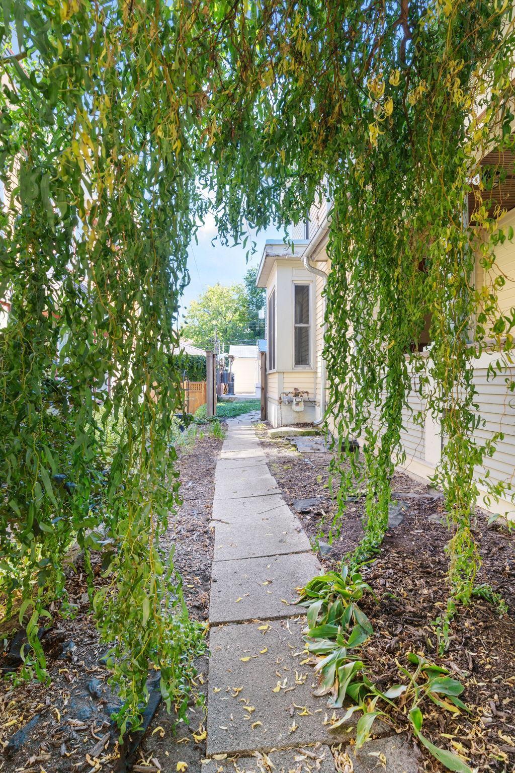 3017 James Avenue South Minneapolis, MN 55408 - Photo 22 of 29