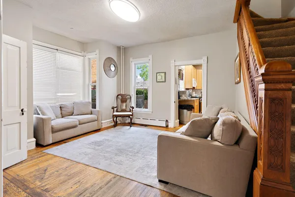$674,900 | 3017 James Avenue South, Minneapolis, MN 55408