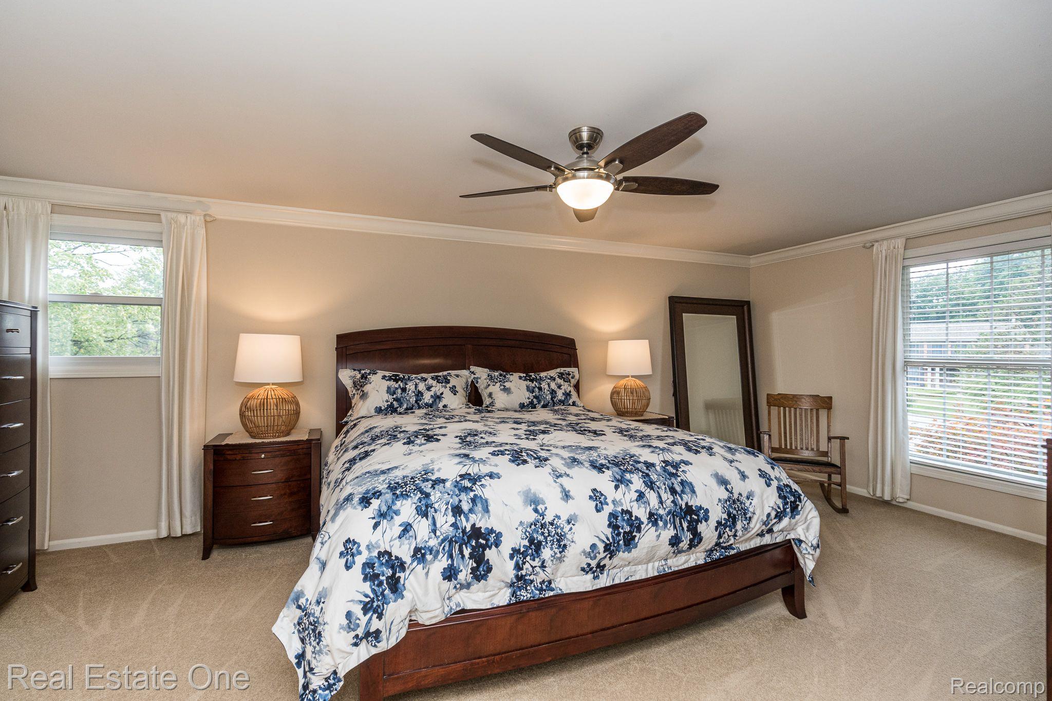 3307 Salem Court Rochester, MI 48306 - Photo 19 of 36 Gallery Image 19