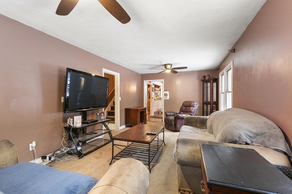 44 Gates Pond Road Berlin, MA 01503 - Photo 10 of 31 Gallery Image 10