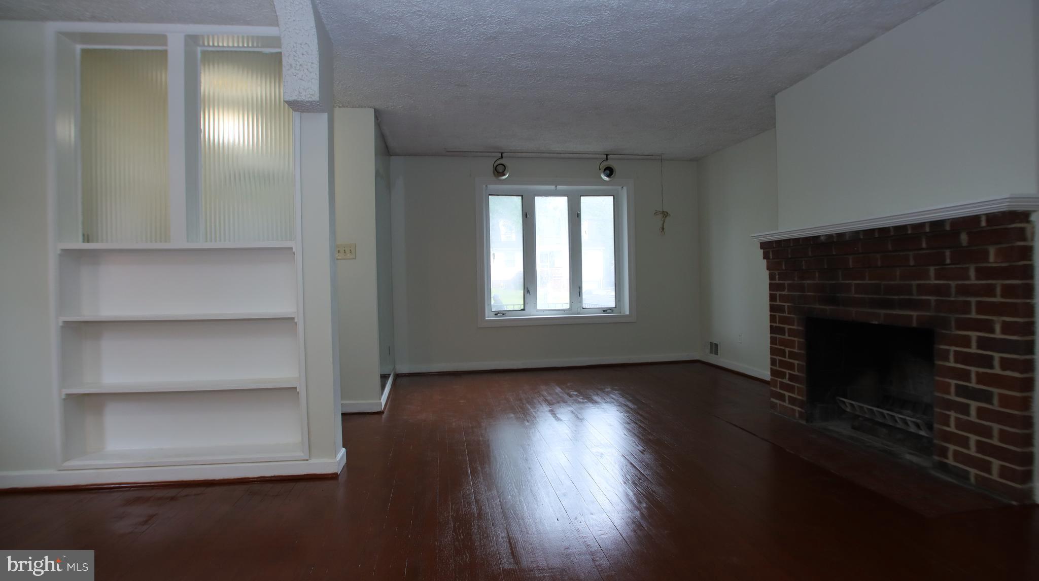 5407 Sargent Road Hyattsville, MD 20782 - Photo 6 of 23