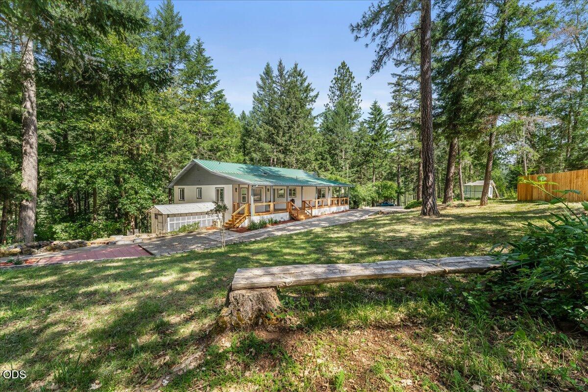 1537 Murphy Creek Road Grants Pass, OR 97527 - Photo 3 of 43