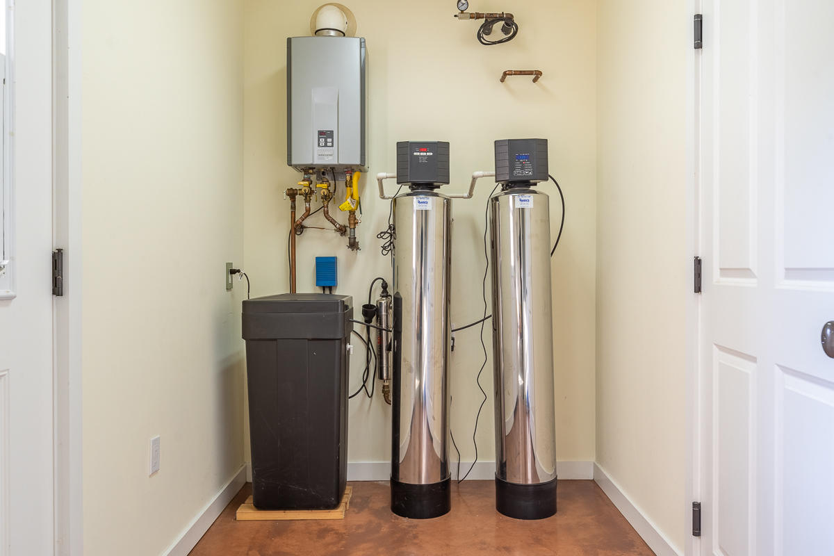 7 North San Marcos Road Santa Barbara, CA 93111 - Photo 41 of 43 a kitchen with a refrigerator and cabinets