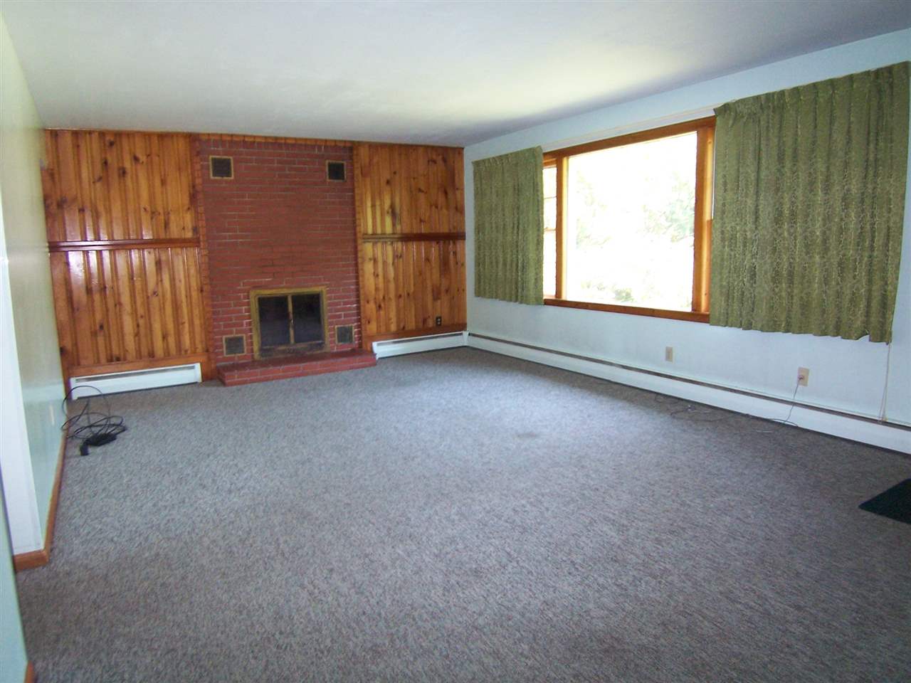 305 East Dunstable Road Nashua, NH 03062 - Photo 14 of 23