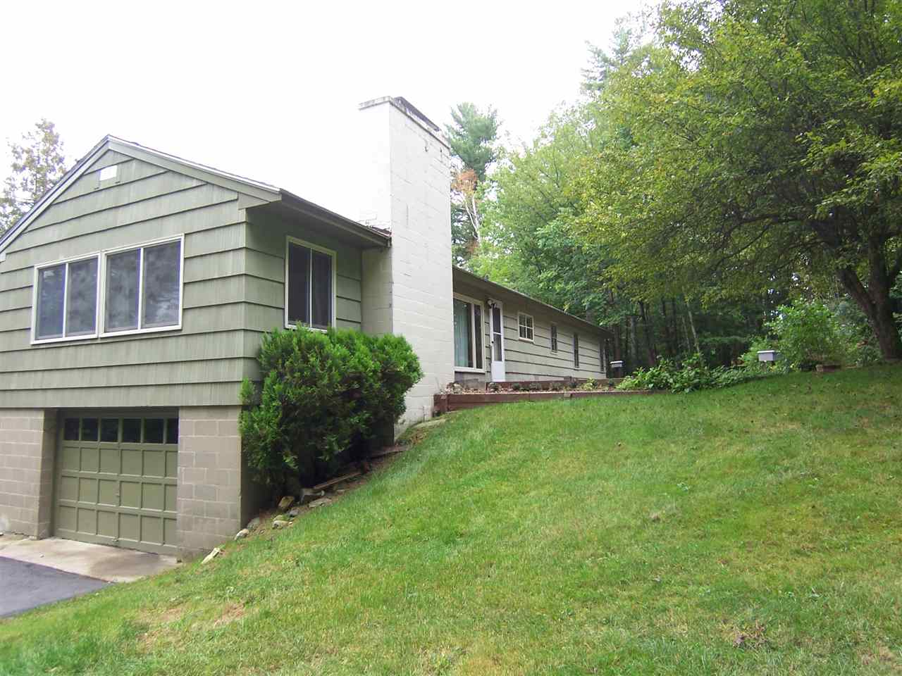 305 East Dunstable Road Nashua, NH 03062 - Photo 20 of 23