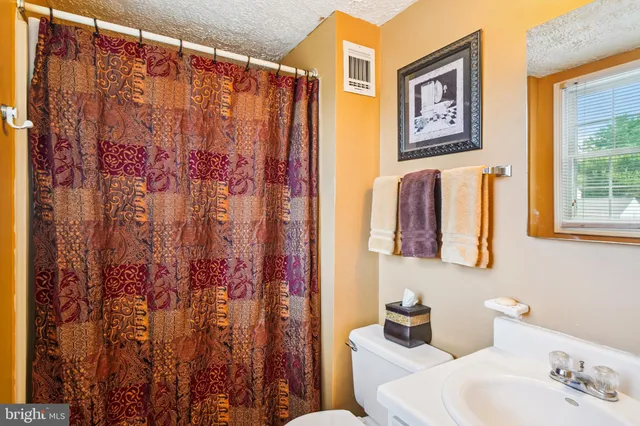 $729,000 | 7612 Epsilon Drive, Rockville, MD 20855