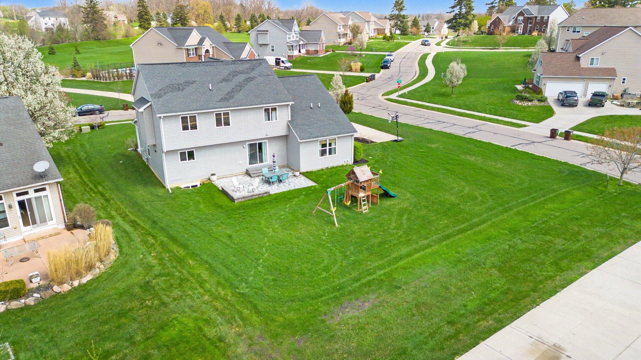 Undisclosed Address Saline, MI 48176 - Photo 60 of 73 064_file_1065