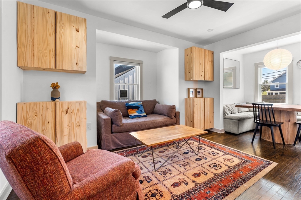 39 Topsfield Road Ipswich, MA 01938 - Photo 9 of 40