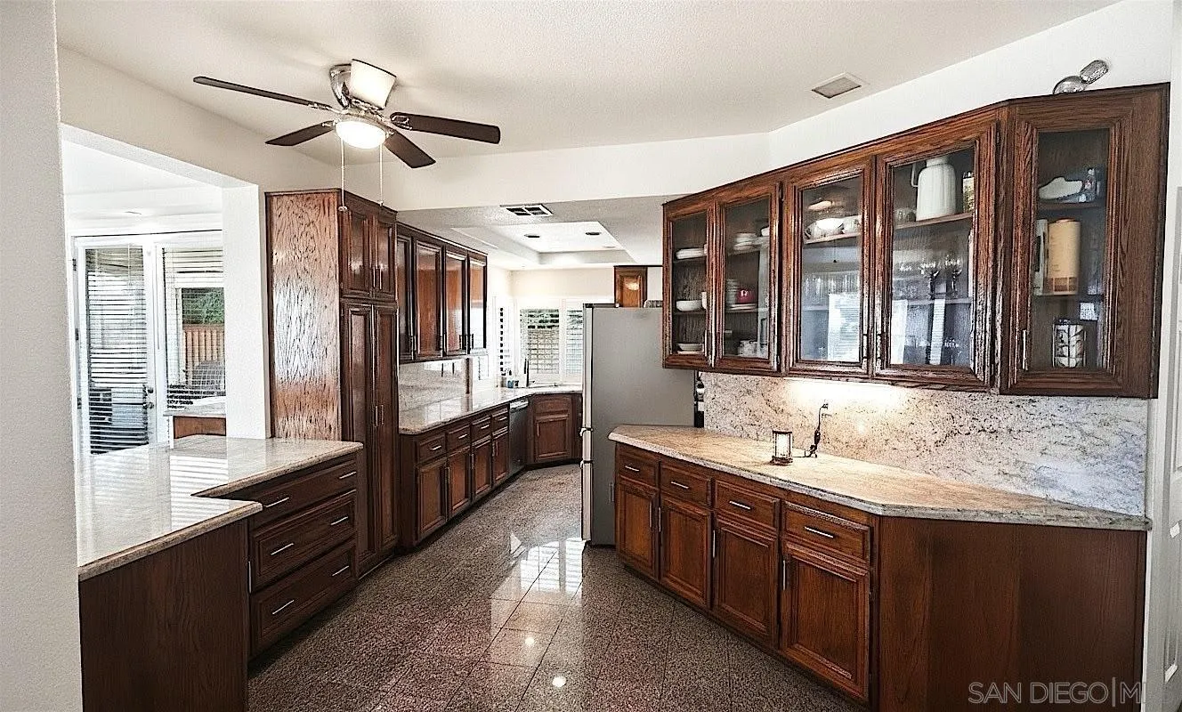39780 Notting Hill Road Murrieta, CA 92563 - Photo 18 of 50