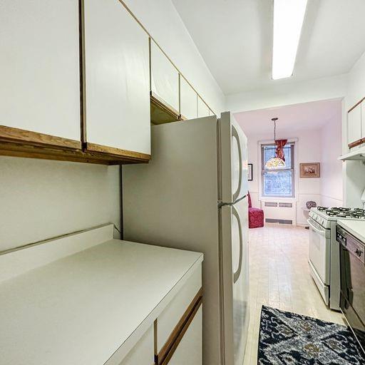 9437 Shore Road, Unit C8 Brooklyn, NY 11209 - Photo 20 of 28 Gallery Image 20