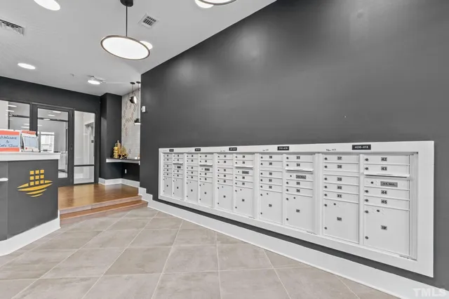 a view of utility room