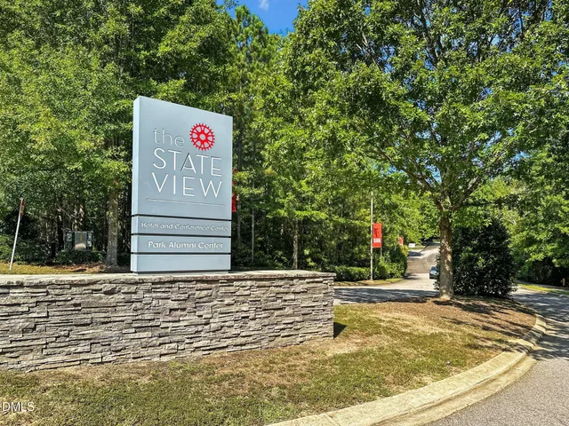$1,700 | 2441 Campus Shore Drive, Unit 309, Raleigh, NC 27606