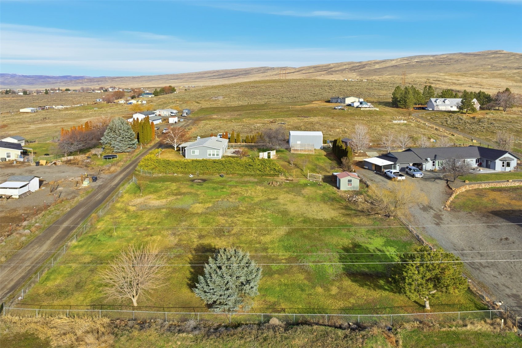 401 Clemans View Road Selah, WA 98942 - Photo 12 of 28