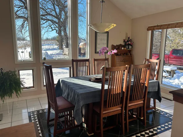 $765,000 | 8675 Philippine Road, South Wayne, WI 53587