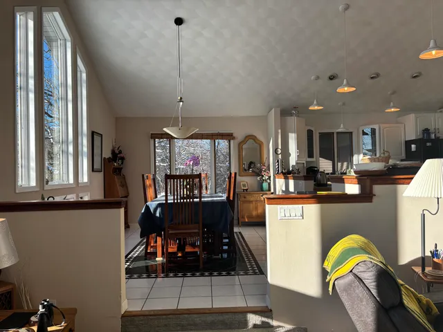 $765,000 | 8675 Philippine Road, South Wayne, WI 53587