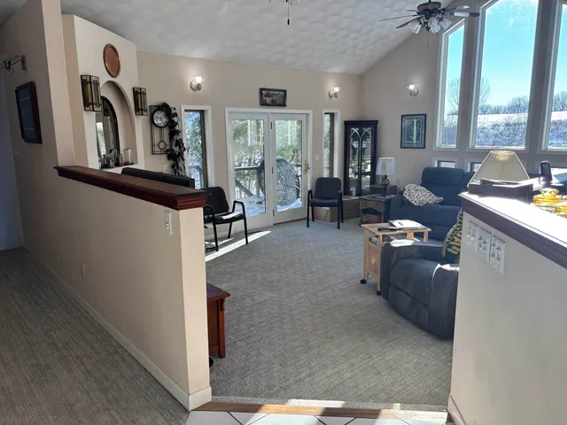 $765,000 | 8675 Philippine Road, South Wayne, WI 53587