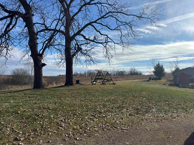 $765,000 | 8675 Philippine Road, South Wayne, WI 53587