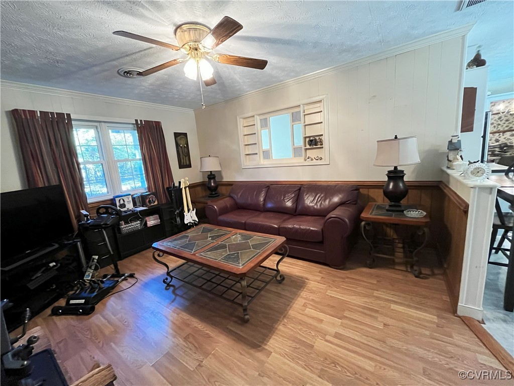 3017 Three Bridge Road Powhatan, VA 23139 - Photo 8 of 32 Gallery Image 8
